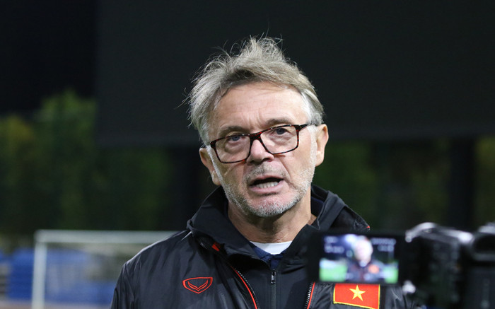 Lời hứa của HLV Troussier không đảm bảo tuyển Việt Nam ra thế giới Ảnh 2