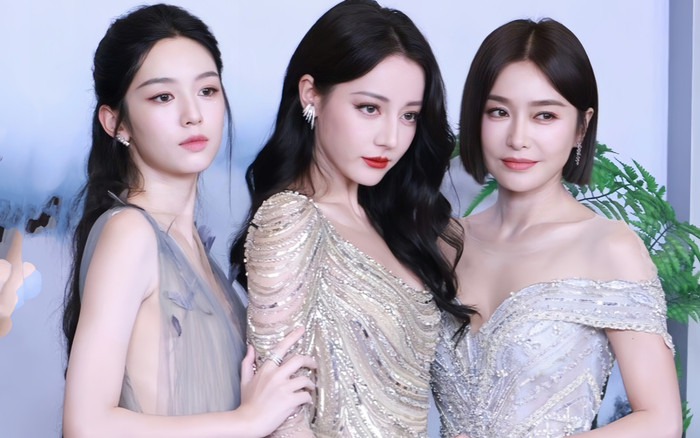 Tần Lam - Địch Lệ Nhiệt Ba - Châu Dã gây sốt với khung ảnh 'tinh hoa hội tụ' Ảnh 2