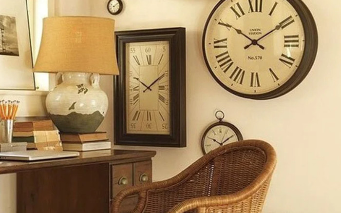 Treo đồng hồ chỗ này trong nhà không tán gia bại sản cũng bệnh tật liểng xiểng Ảnh 2