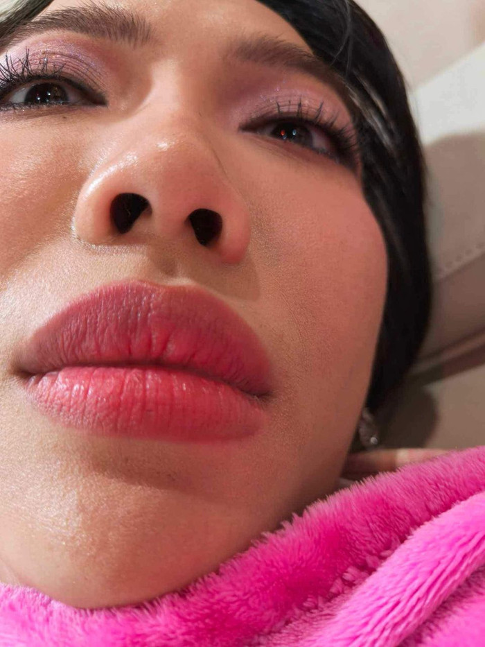 Diệu Nhi bị Lan Ngọc dìm không thương tiếc.