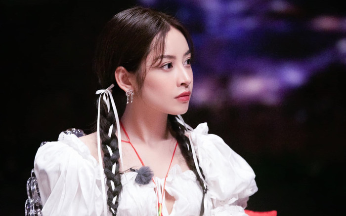 Chi Pu nói gì khi bị nhận xét: 'Cái gì cũng biết, nhưng không có gì xuất sắc'? Ảnh 2