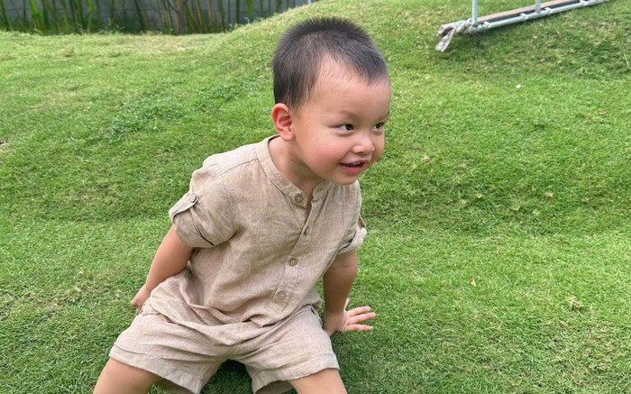 Mới tí tuổi đầu, Leon đã có hành động khiến Hồ Ngọc Hà hốt hoảng Ảnh 2