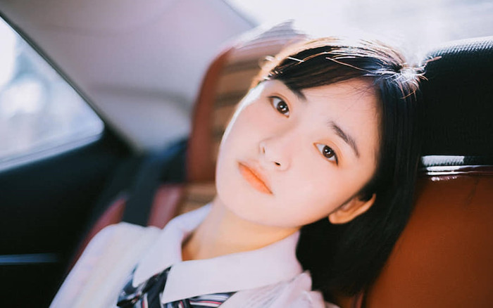 Cặp nam nữ chính Cbiz sở hữu chiều cao chênh lệch 30cm khiến netizen 'quắn quéo' Ảnh 5