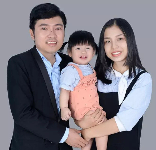 Đức Hiếu đã lập gia đình và có một cô con gái kháu khỉnh