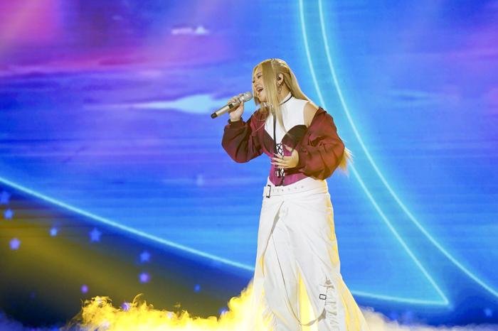 Trực tiếp chung kết Vietnam Idol 2023: Xuân Định, Hà Minh trình diễn mở màn Ảnh 2