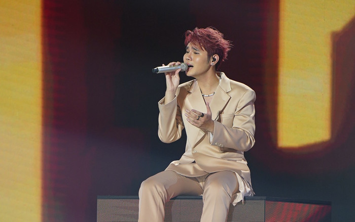 'Hoàng tử Ballad' Lâm Phúc nghẹn ngào cất giọng sau khi lọt top 3 Vietnam Idol Ảnh 2