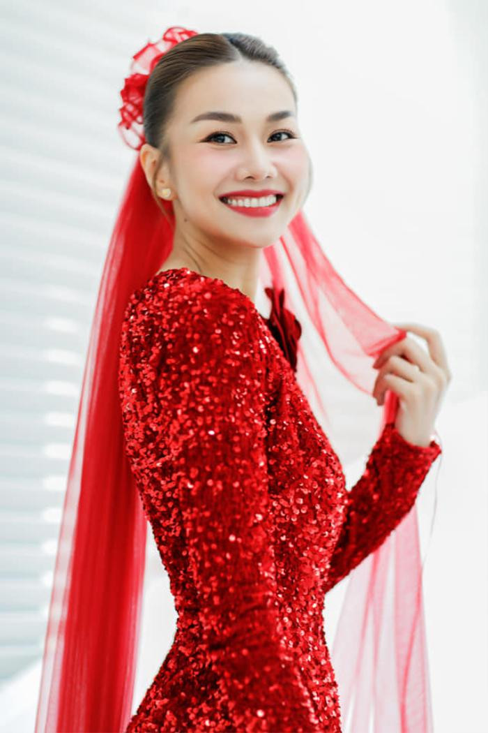 Hé lộ thực đơn sang chảnh trong tiệc cưới của Thanh Hằng Ảnh 1