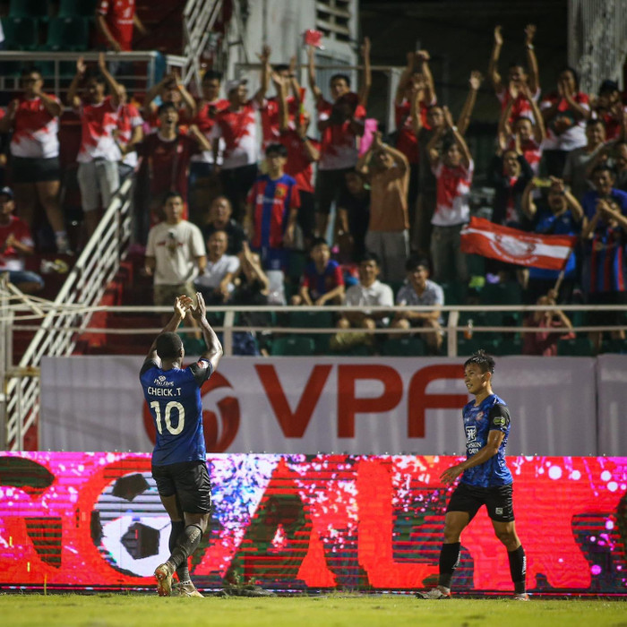 Với chiến thắng 2-0 trước Khánh Hoà, CLB TPHCM đã dẫn đầu V.League sau vòng đấu thứ nhất. Ảnh: TPHCM FC