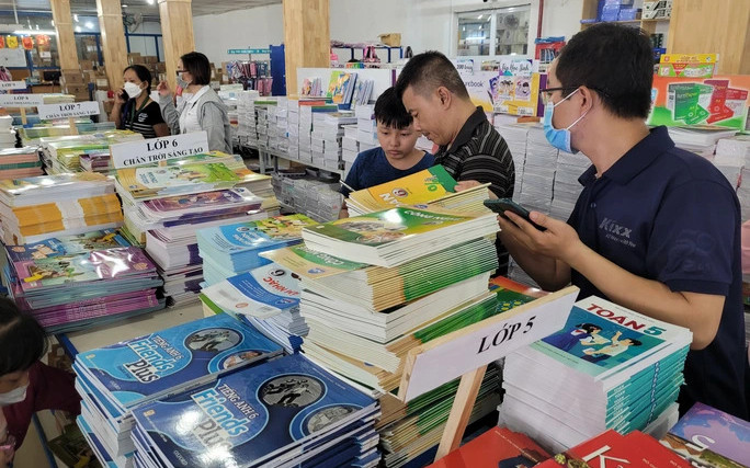 Các nhà trường sẽ được tự chọn sách giáo khoa Ảnh 2
