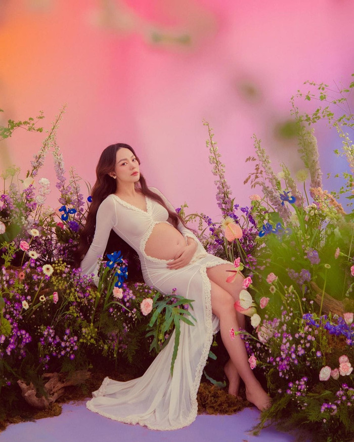 Minh Hằng thừa nhận bị stress với vai trò mới.