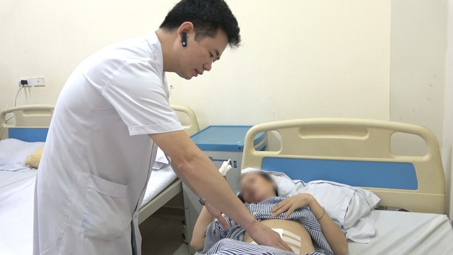 Nhờ được các bác sĩ xử lý kịp thời, nữ bệnh nhân đã qua cơn nguy kịch