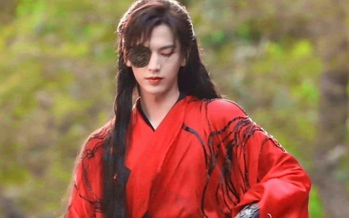 Netizen tiếc cho 1 tạo hình của Trương Lăng Hách, phim chiếu chắc chắn sẽ nổi Ảnh 2