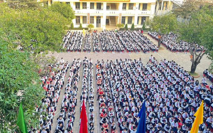 Vụ thu 700.000 đồng/học sinh phục vụ Ngày nhà giáo Việt Nam: Phòng GD&ĐT nói gì? Ảnh 2