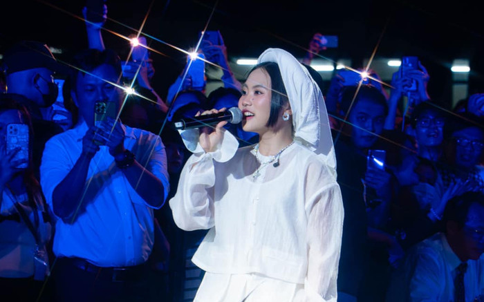 Phương Mỹ Chi hát nhạc phim Đất rừng phương Nam, phản ứng khán giả gây bất ngờ Ảnh 2