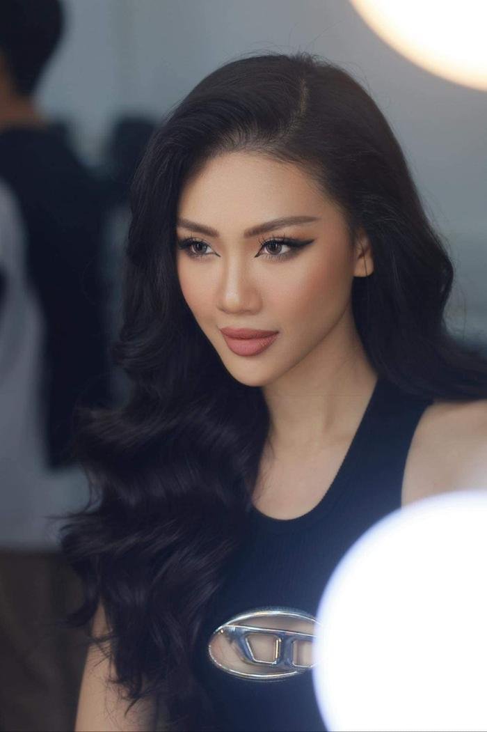 Hé lộ thời gian Bùi Quỳnh Hoa lên đường tham gia Miss Universe, fan sắc đẹp vẫn có còn 'quay lưng'? Ảnh 2