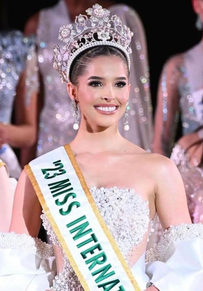 Tân Hoa hậu Miss International 2023 thừa nhận thẩm mỹ Ảnh 2