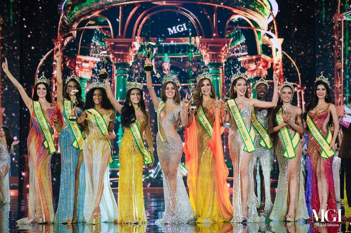 Đại diện Peru đăng quang Hoa hậu Hòa bình Quốc tế 2023. 