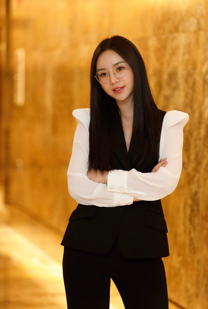 Quỳnh Kool vai Nguyệt.