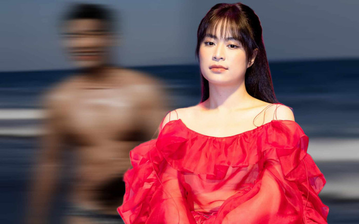 Nam thần điển trai, body 6 múi công khai 'see tình' Hoàng Thùy Linh Ảnh 2