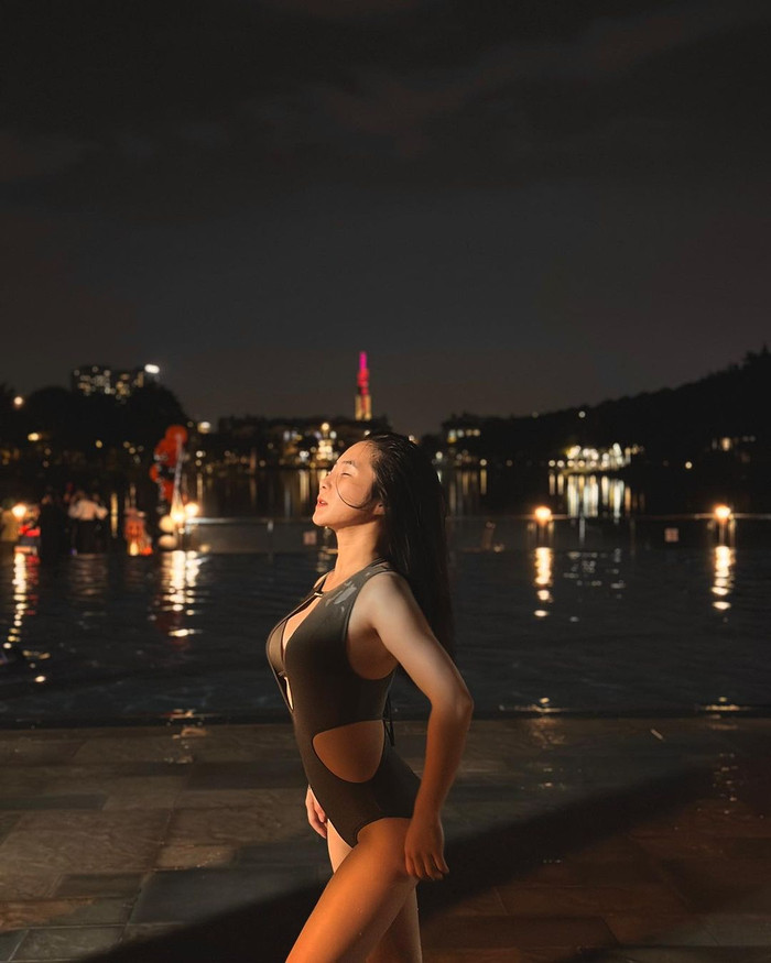 Sắc vóc của Hương Tràm ở tuổi 28 khiến khán giả không thể rời mắt