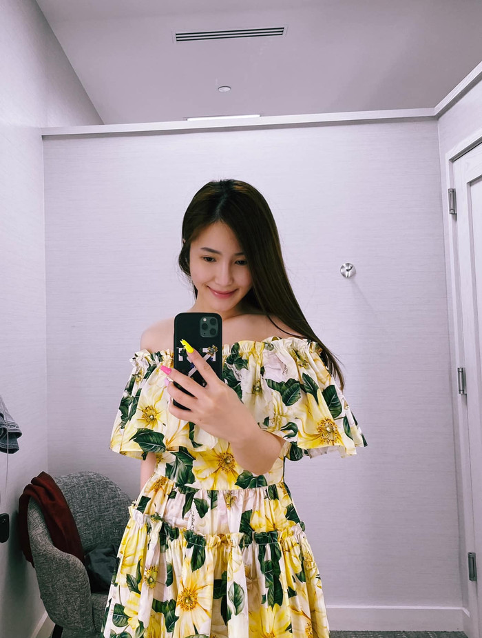 Hương Tràm luôn tỏa ra nguồn năng lượng tích cực mỗi khi xuất hiện trên mạng xã hội