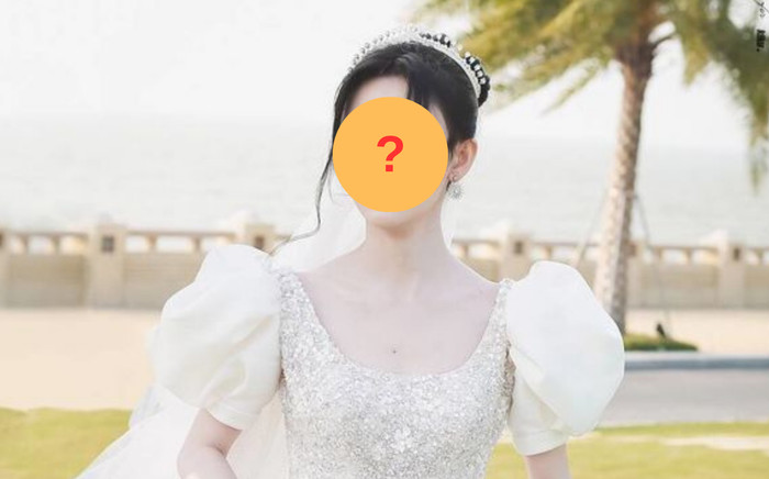 Nữ thần thanh xuân đông fan bậc nhất Cbiz để lộ ảnh cưới cực đẹp Ảnh 2