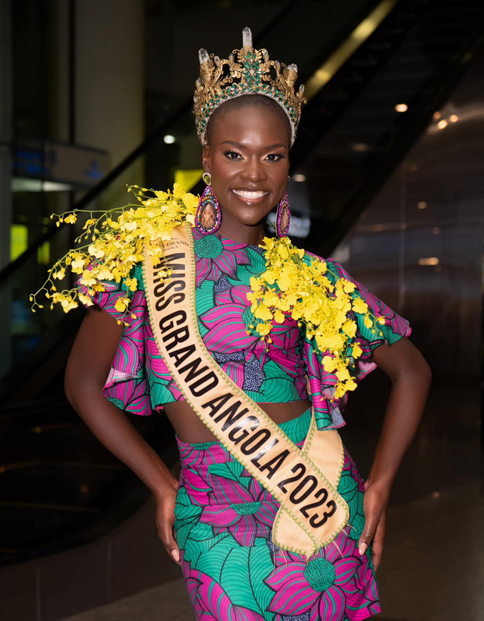 Miss Grand Angola rất vui mừng khi đến Việt Nam.