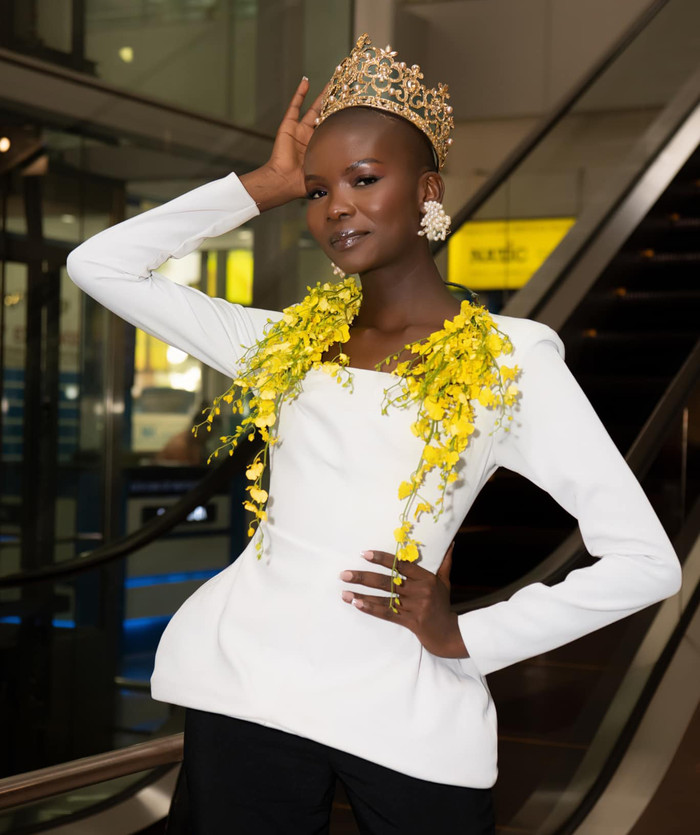 Cô nàng mang năng lượng vô cùng tích cực đến với cuộc thi.