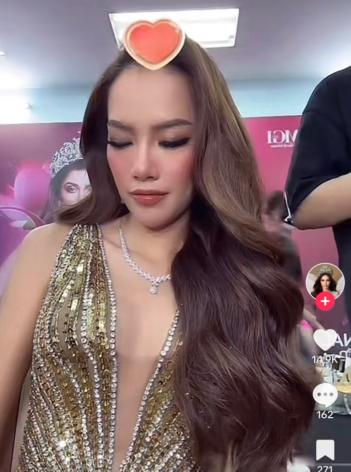 Trước những bình luận đẩy thuyền từ khán giả, Hoàng Phương đã lên tiếng. Cô tỏ thái độ không vui.