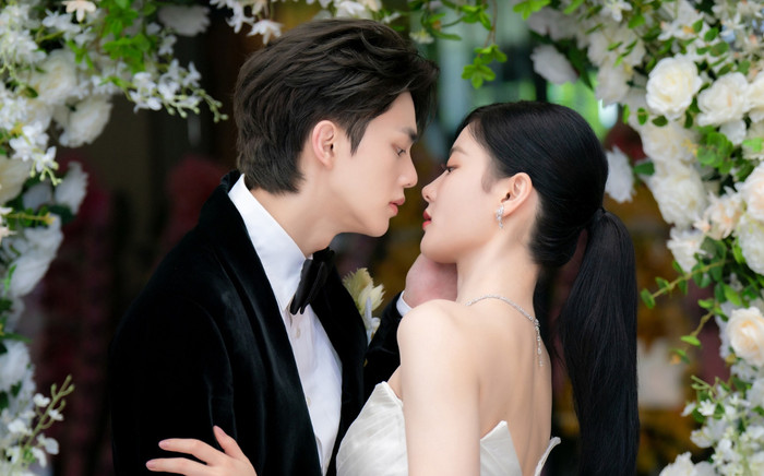 'Em gái quốc dân' xứ Hàn tung ảnh cưới đẹp như mơ, danh tính chú rể gây bất ngờ Ảnh 2