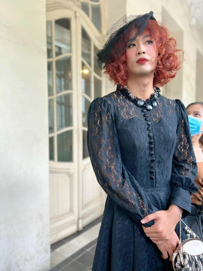 Ảnh hậu trường do chính chủ đăng tải.