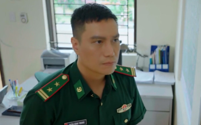 Việt Anh vẫn bị 'chết vai' dù đã bớt lườm khán giả Ảnh 2