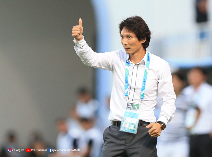HLV Gong Oh-kyun sẽ dẫn dắt CLB CAHN ở V.League 2023. Đây là thông vui cho HLV Troussier. 