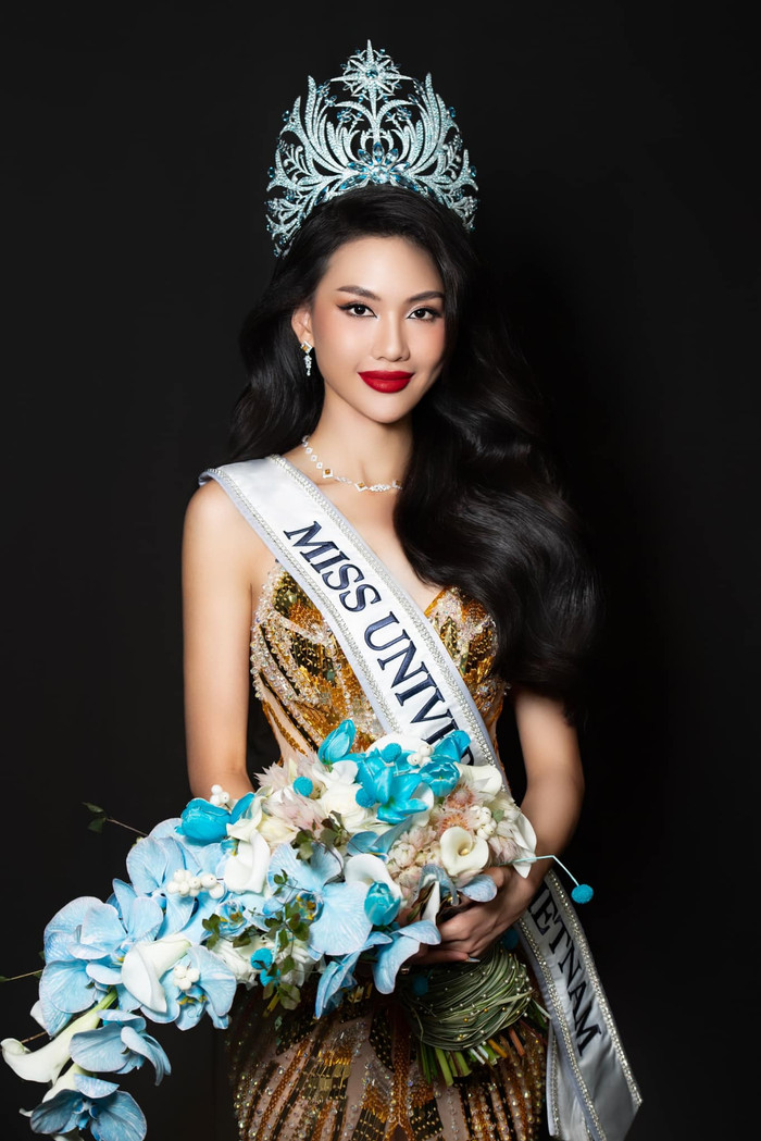 Bùi Quỳnh Hoa đăng quang Miss Universe Vietnam 2023.