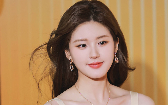 Triệu Lộ Tư hợp tác cùng 'đối thủ' Trần Triết Viễn hậu ồn ào fan duy quyền? Ảnh 2