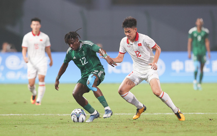 HLV Troussier liệu có 'phép màu' để giúp U23 Việt Nam dự Olympic 2024? Ảnh 2