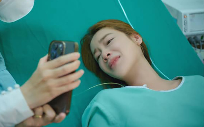 Nhã Phương khóc nức nở lúc 'lâm bồn', lý do có liên quan đến Trường Giang Ảnh 2