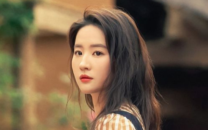 Lưu Diệc Phi bất ngờ bị đào lại một cảnh phim cũ, diễn thế nào mà được khen? Ảnh 2