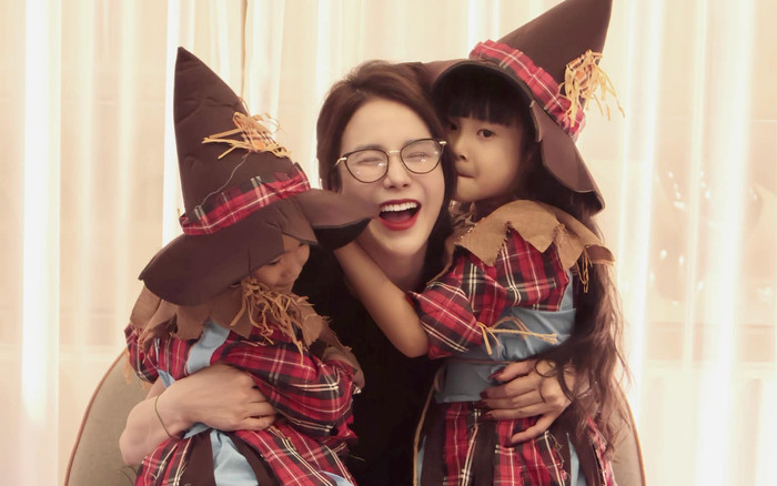 Diệp Lâm Anh đón Halloween cùng các con, tiết lộ sự trùng hợp ngỡ ngàng Ảnh 2