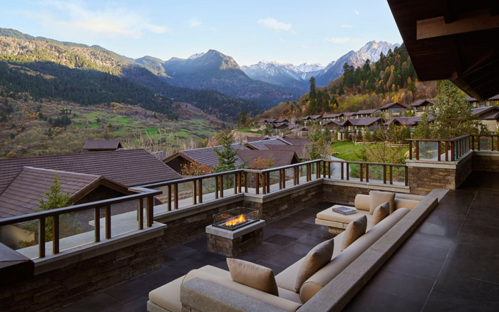 Những điều chưa biết về các khu nghỉ dưỡng cao cấp có tuổi đời hàng trăm năm? Ảnh 2