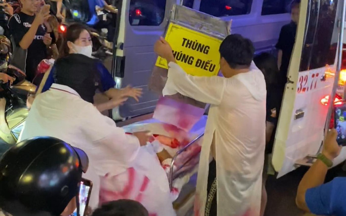 Hoá trang dịp Halloween phản cảm, nhóm bạn trẻ bị dân mạng chỉ trích Ảnh 2