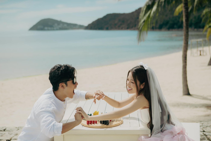 Puka và Gin Tuấn Kiệt tiếp tục chiêu đãi loạt ảnh cho fan, quyết chiếm trọn spotlight hậu hôn lễ Ảnh 3