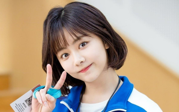 Đàm Tùng Vận ngày càng xuống sắc, mất danh xưng 'nữ thần thanh xuân' vào tay bạn gái La Vân Hi Ảnh 8