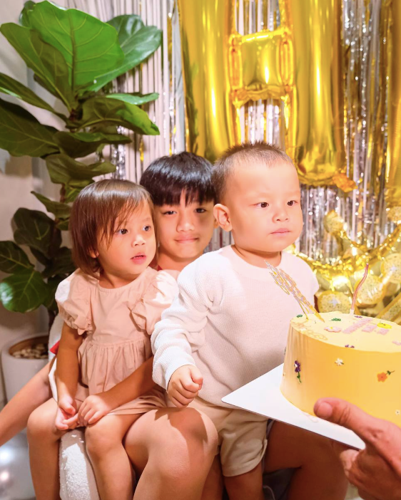 Đây cũng là tính cách của Subeo - quý tử đầu lòng của Hồ Ngọc Hà. 