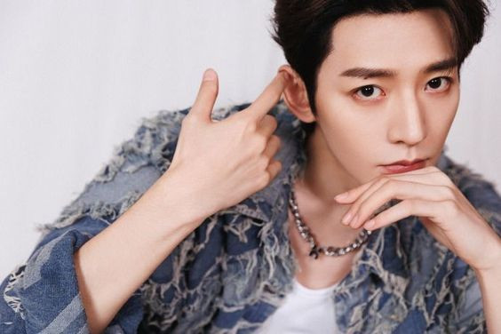 Trường Tương Tư 2 chưa lên sóng, fandom Đàn Kiện Thứ - Đặng Vi đã 'đại chiến' Ảnh 2