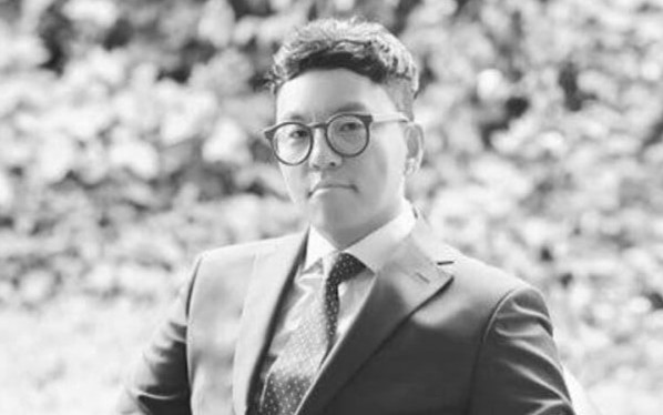 Một nam ca sĩ qua đời ở tuổi 47 khi đang điều trị ung thư Ảnh 2