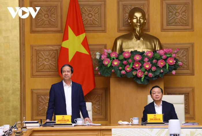 Bộ GD&ĐT đề xuất, từ năm 2025, thi tốt nghiệp THPT theo “Lựa chọn 2 + 2”