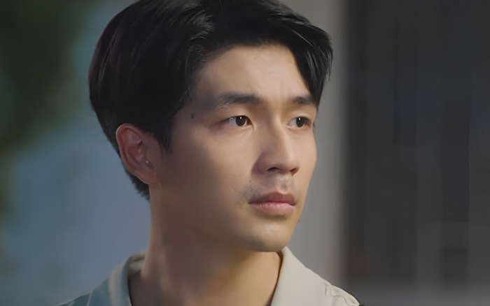 Lâm đau lòng khi thấy Dương khổ vì mình.