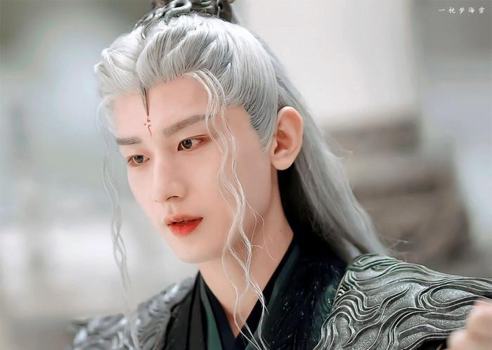 Loạt sao 'rời xa cổ trang là bão tố': Thành Nghị, La Vân Hi bị réo tên Ảnh 5