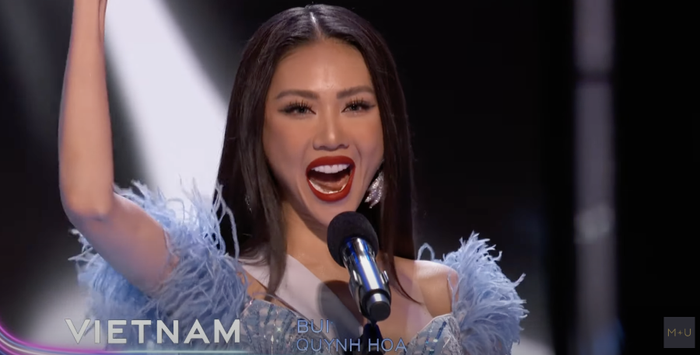 Sân khấu bán kết Miss Universe sáng đèn, Bùi Quỳnh Hoa hô tên đầy nội lực Ảnh 12